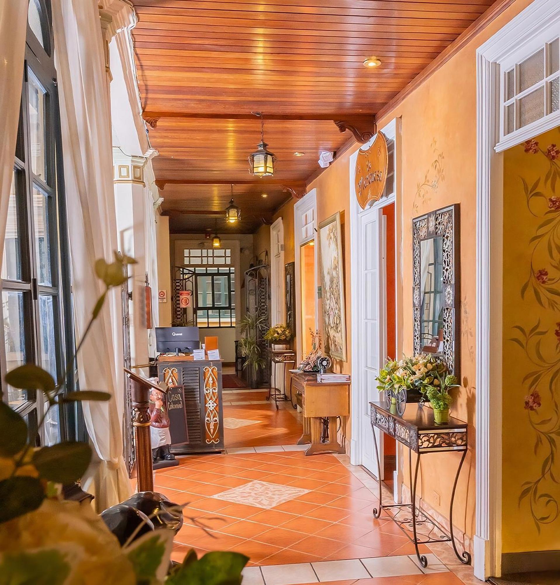 Casa Colonial Quito Hotel Bagian luar foto